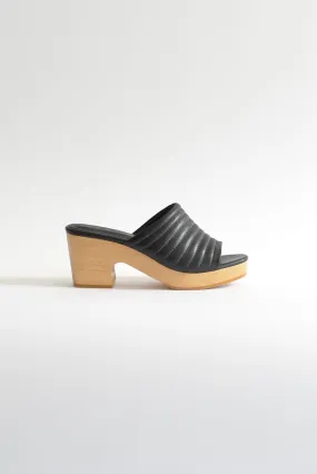 Beklina Open Toe Clog Black