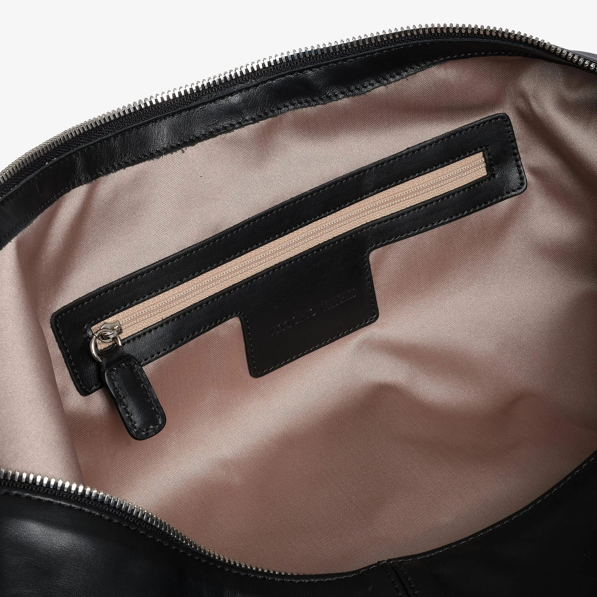 Juliet  |  Shoulder bag calf leather