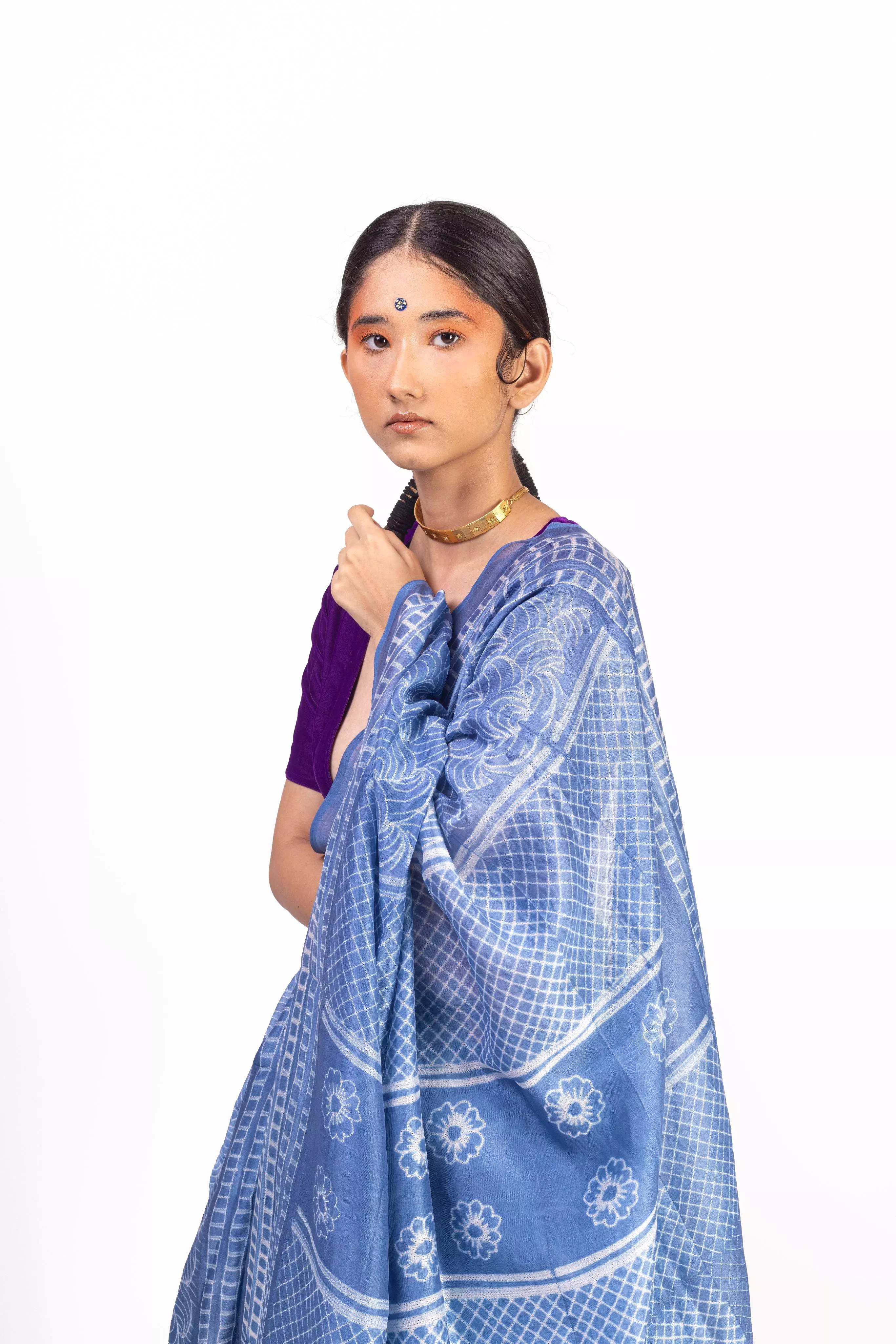 Kaisori Inayaat light blue Shibori print saree