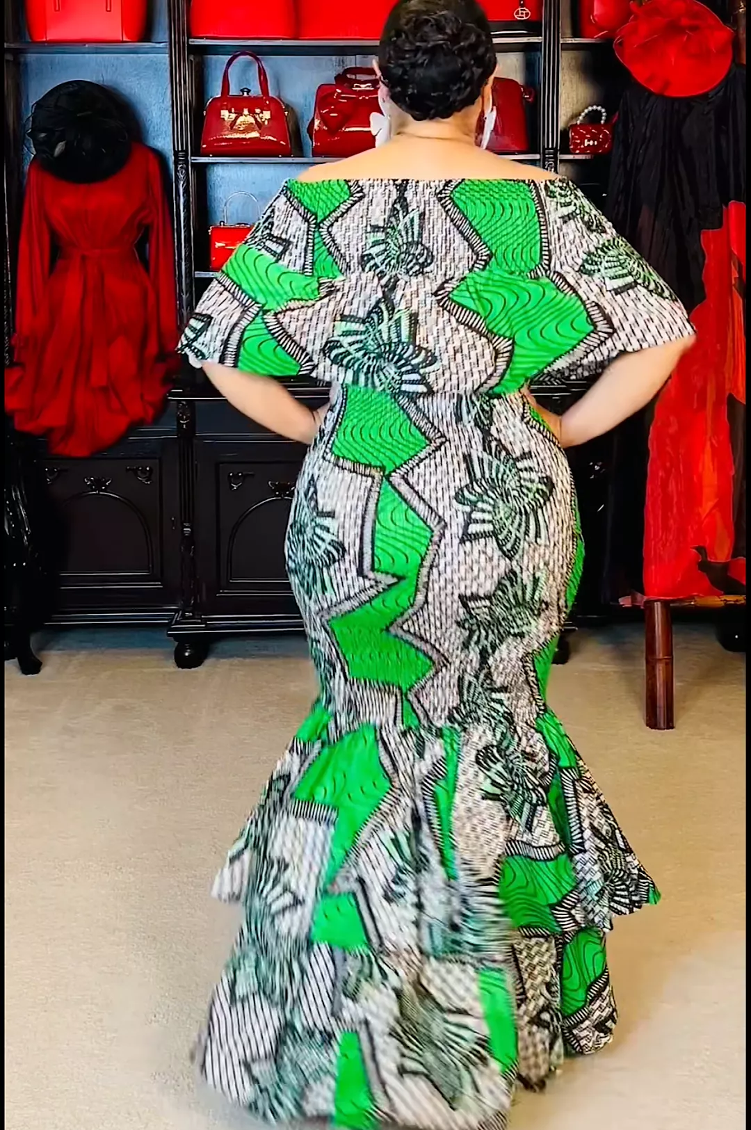 One Size Fits Most Green Print Mermaid Style Dress