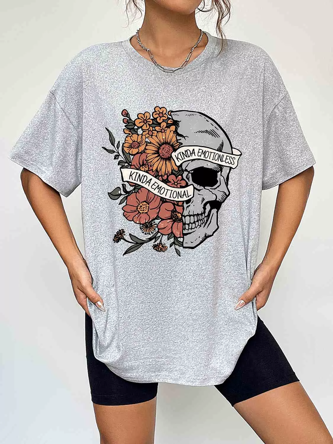 Round Neck Short Sleeve Graphic T-Shirt