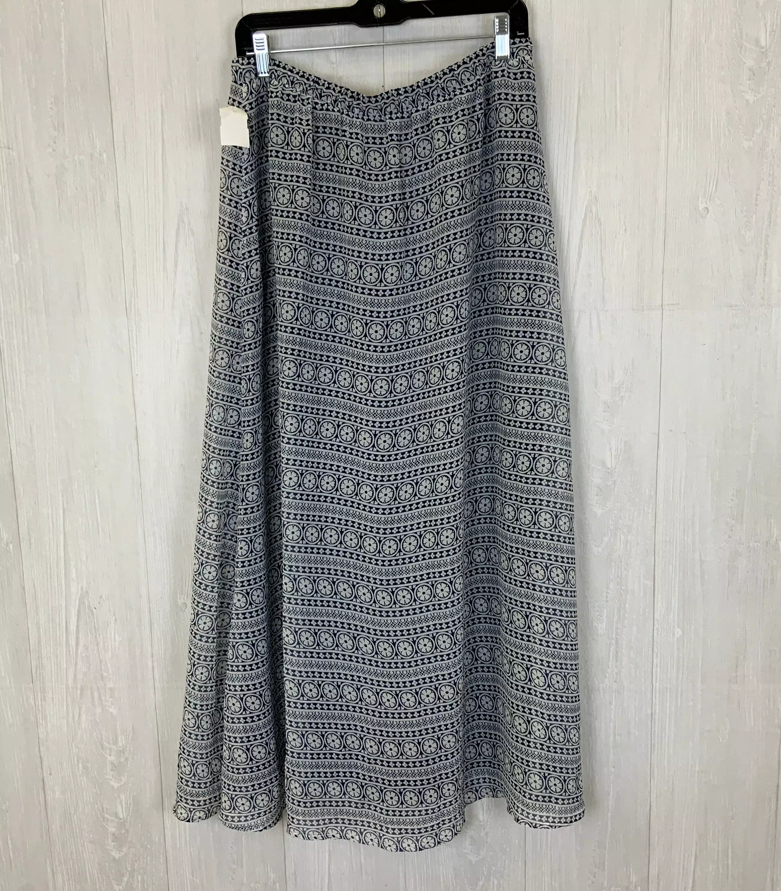 Skirt Maxi By Gap O  Size: M