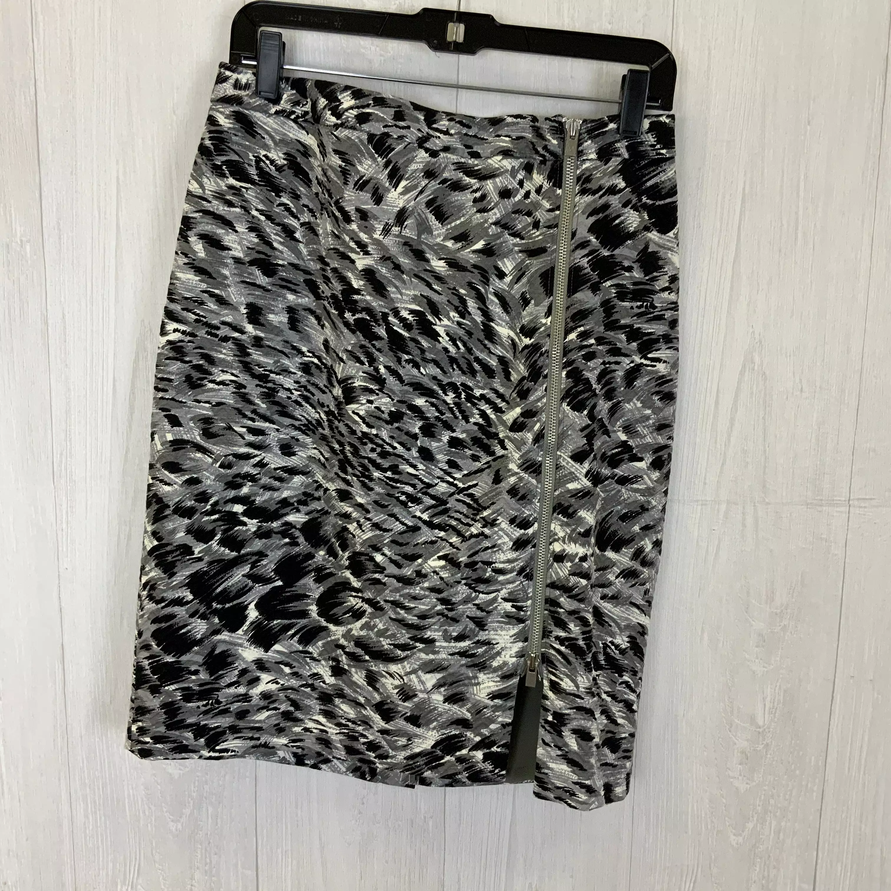 Skirt Mini & Short By Talbots  Size: 10petite