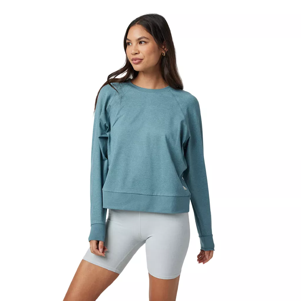 Vuori Women's Long Sleeve Halo Crew